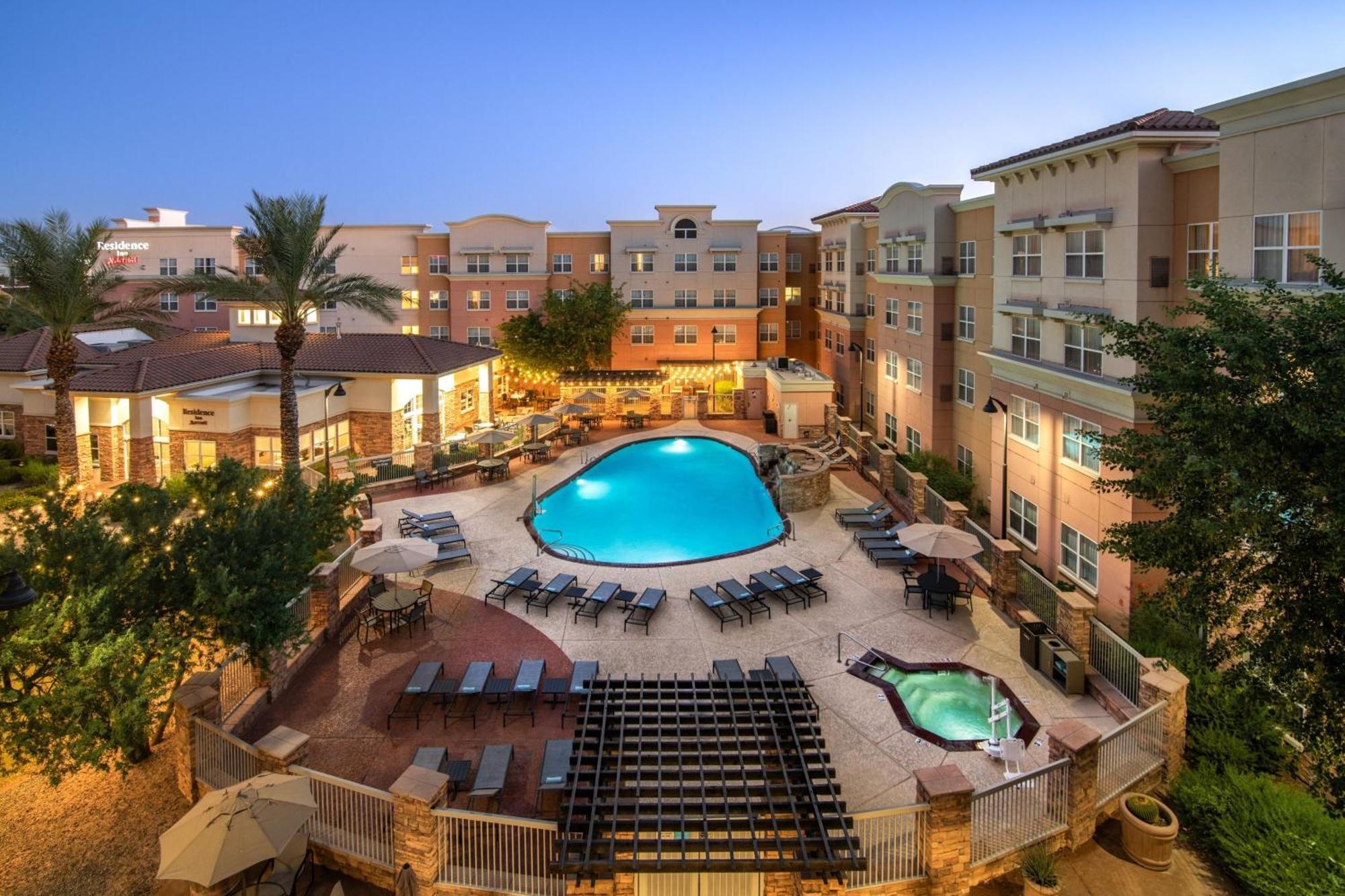 Residence Inn Phoenix Glendale Sports & Entertainment District Eksteriør bilde