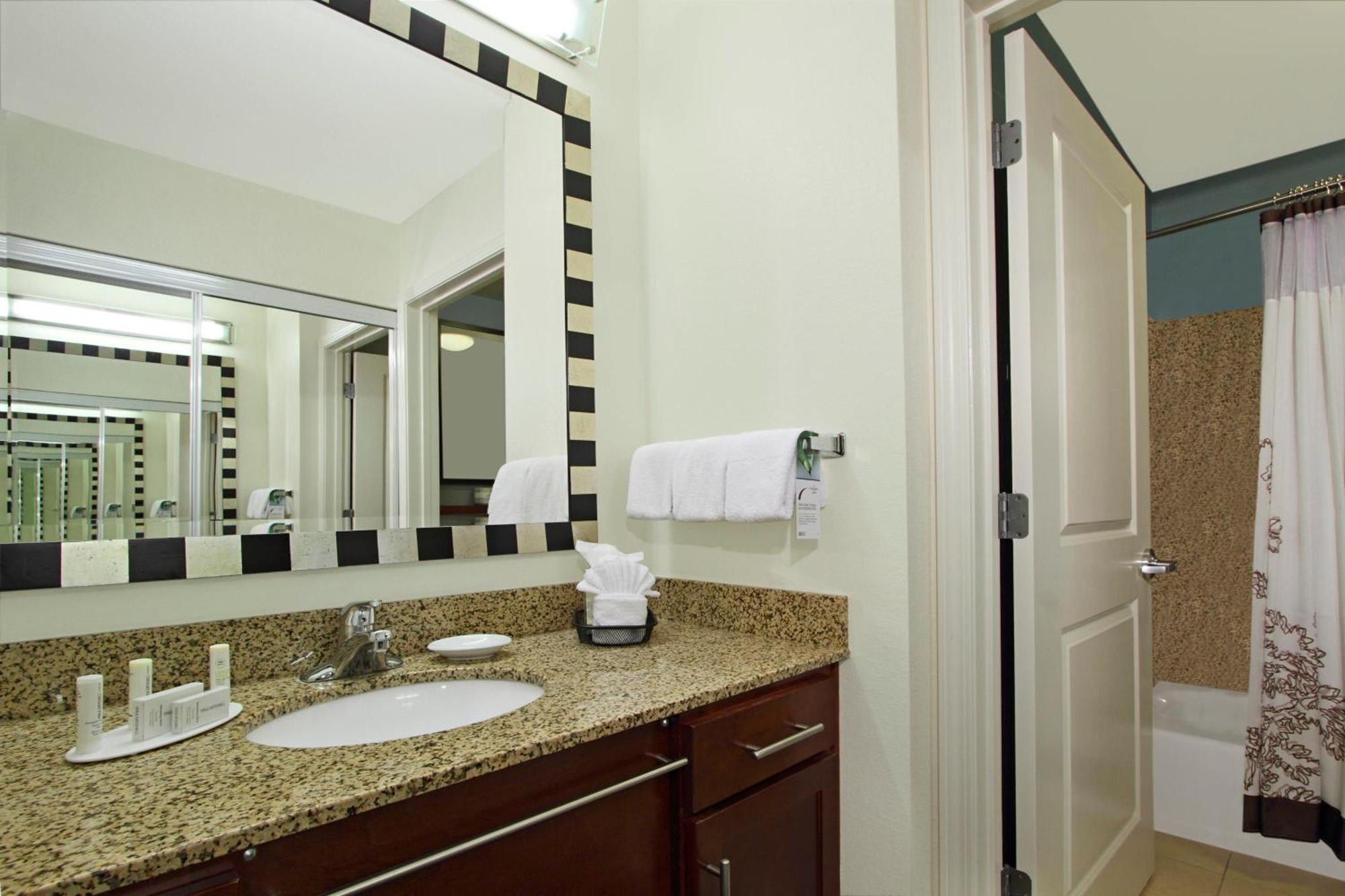Residence Inn Phoenix Glendale Sports & Entertainment District Eksteriør bilde